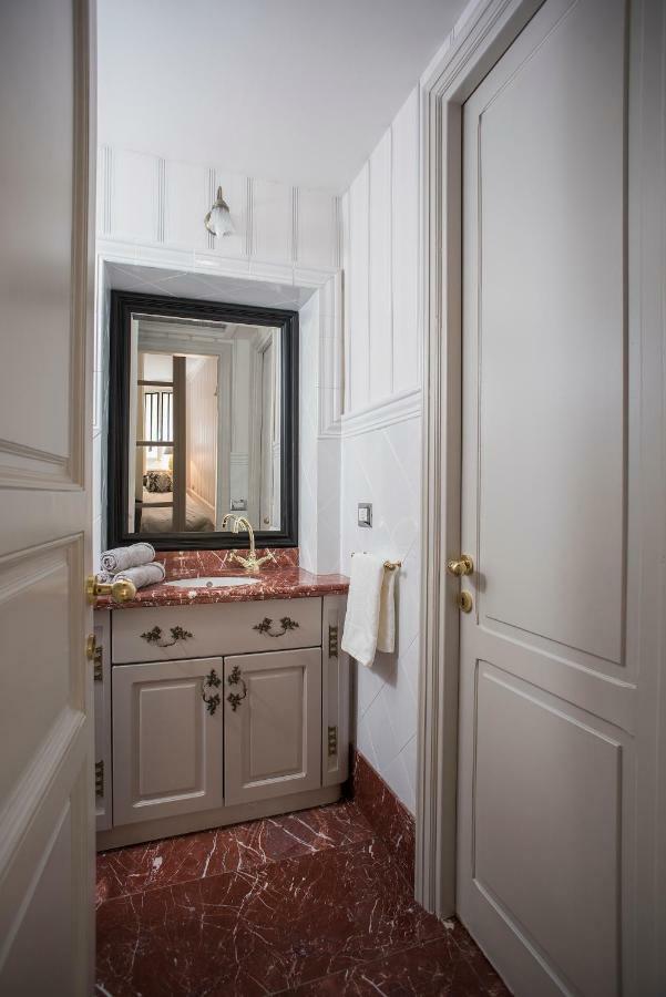 Apartamento Roma Fontana Di Trevi Exterior foto